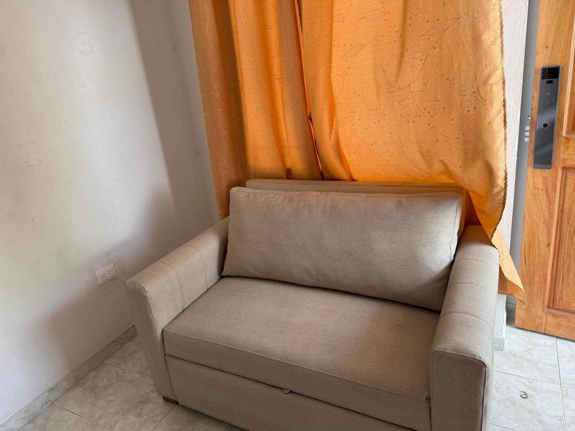 Guest house Emperatriz I *
