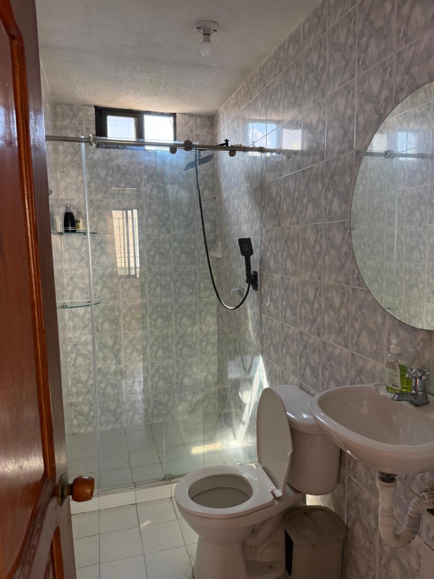 Guest house Emperatriz I *